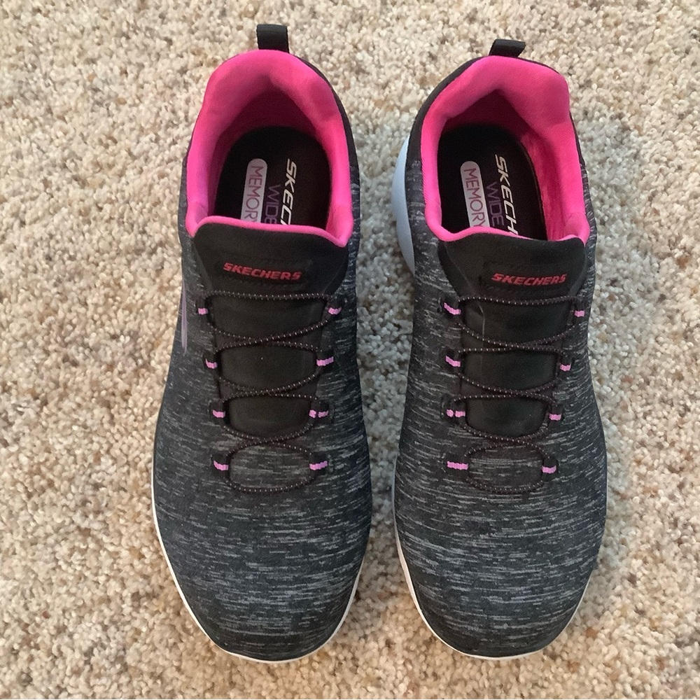 Skechers Summits Quick Getaway Memory Foam Pink and Black Sneakers Size 7 Wide - Picture 6 of 10